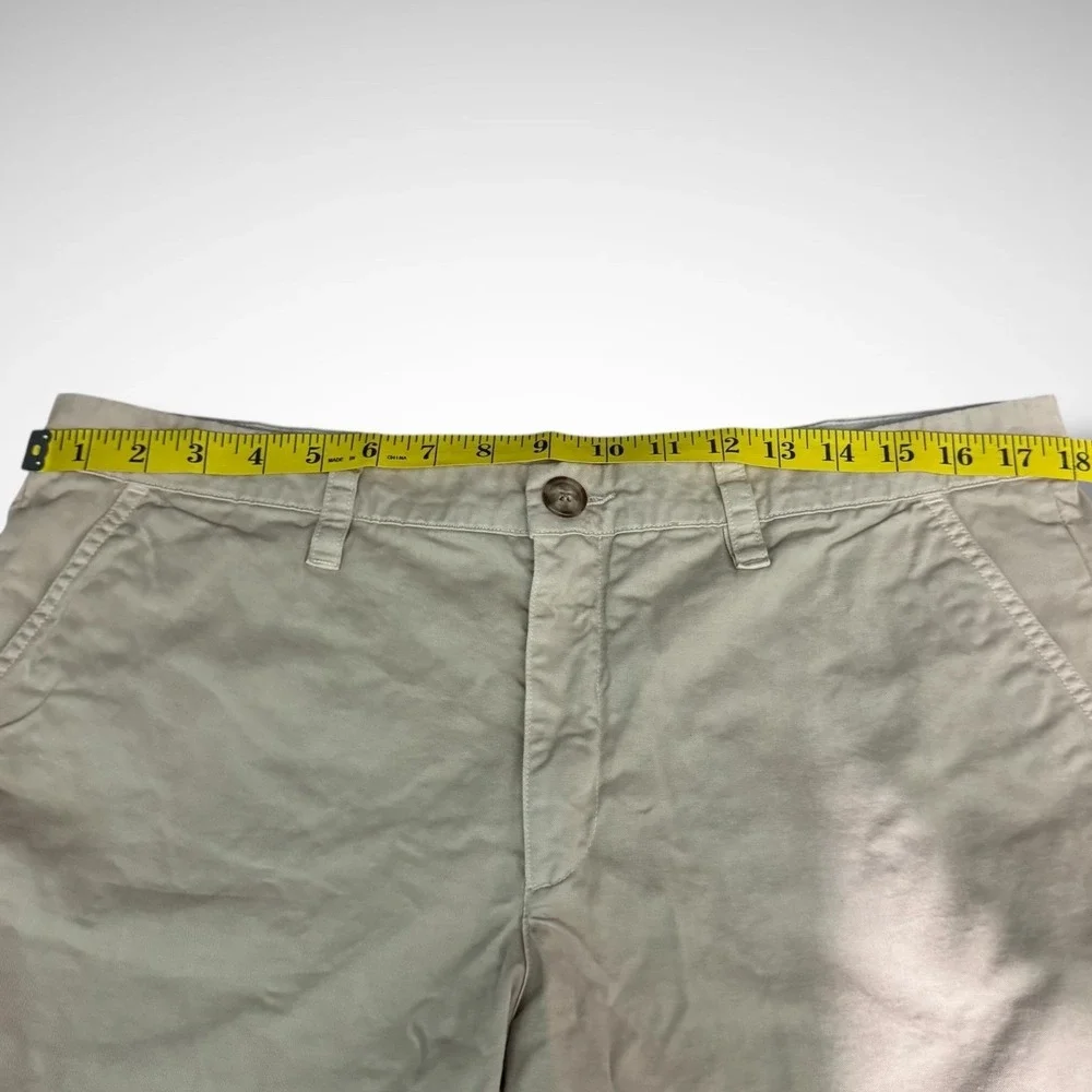 Chubbies Shorts Mens 32 Solid Beige 7 In Inseam Cotton Chino Preppy